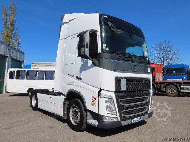 Standart-SZM Volvo FH 460 YV2RTY0A3JB867622  FRIGO, 2X FUEL TANK, ...