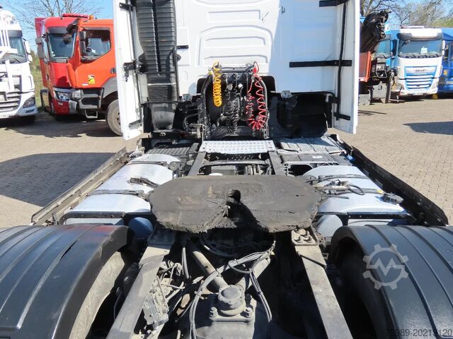 Standart-SZM Volvo FH 460 YV2RTY0A3JB867622  FRIGO, 2X FUEL TANK, ...