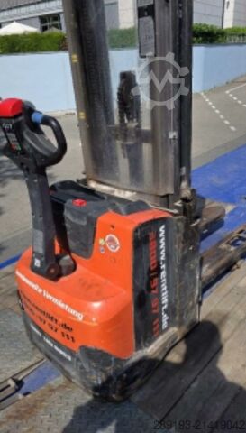 Handmatige stapelaar Toyota BT SWE 120 L Elektro