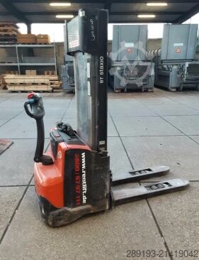 Handmatige stapelaar Toyota BT SWE 120 L Elektro