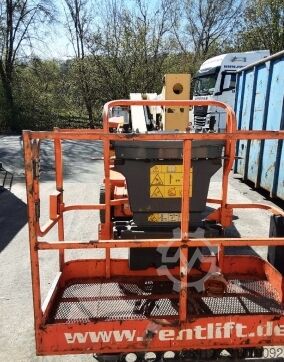 Scharnierende telescopische hoogwerker JLG E 400 AN Elektro 14,19 m