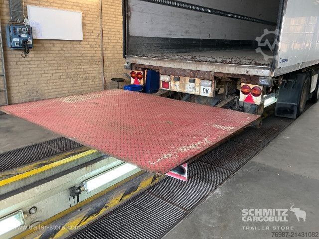 Semirremolque caja Krone Trockenfrachtkoffer Standard Ladebordwand