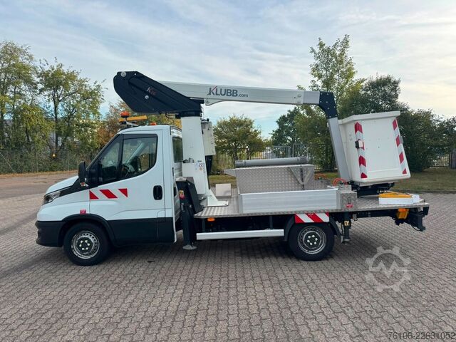 Teherautóra szerelt munkaállvány IVECO Daily 35S14 Hubarbeitsbühne KLUBB K26 *12 Meter*