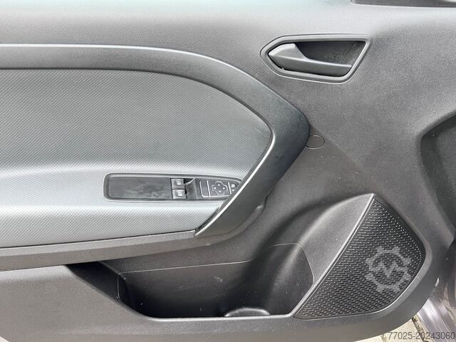 Minibüs Mercedes-Benz Citan LED AHK 5Sitze Verkehrz.