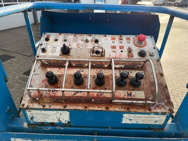 Teleskopisk platform Aichi SR 18 A