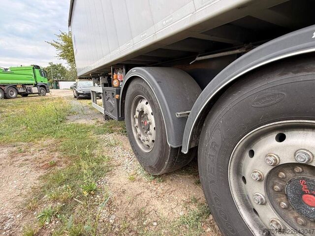 Semirremolque volquete WIELTON 50 cbm, Kombi-Pendel, Lift, Plastikauskleidung