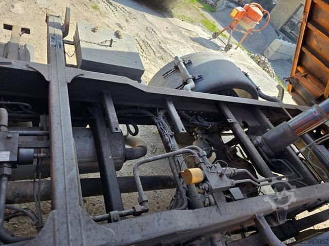 Otro IVECO 75E15 3-S-Kippoer Meilöer mit Fassi F50 Kran