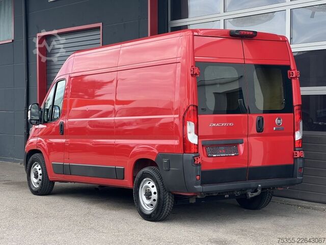 Furgoneta de caja alta FIAT Ducato 140 L2H2 Klima Tempomat Standheizung AHK