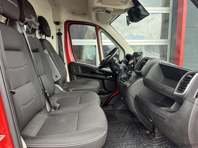 Furgoneta de caja alta FIAT Ducato 140 L2H2 Klima Tempomat Standheizung AHK