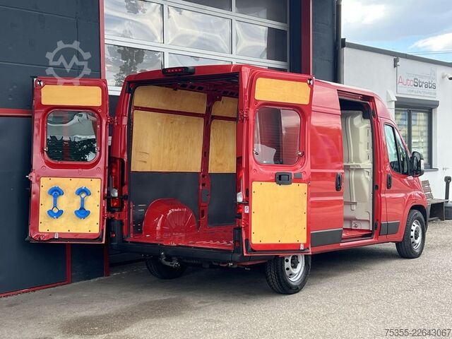 Furgoneta de caja alta FIAT Ducato 140 L2H2 Klima Tempomat Standheizung AHK