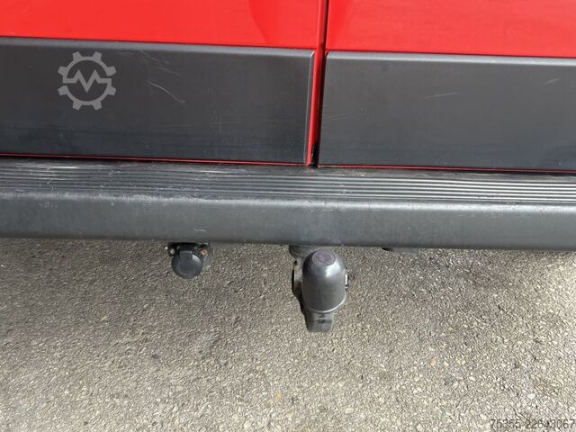 Furgoneta de caja alta FIAT Ducato 140 L2H2 Klima Tempomat Standheizung AHK