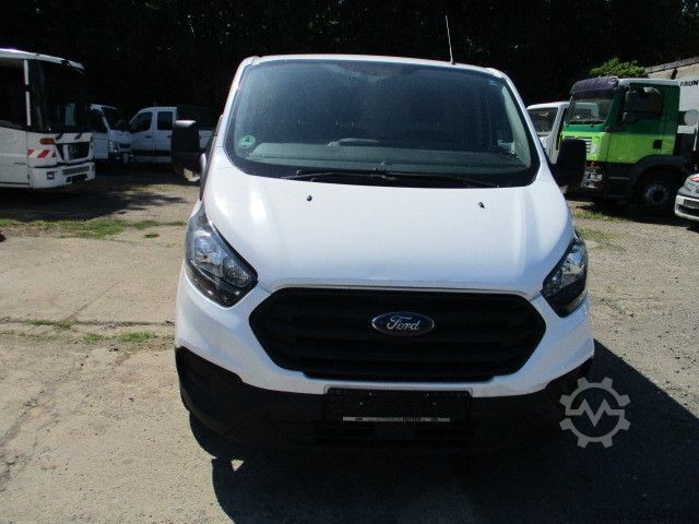 Skåpbil FORD Transit L1 1. Hand