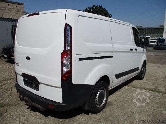 Skåpbil FORD Transit L1 1. Hand