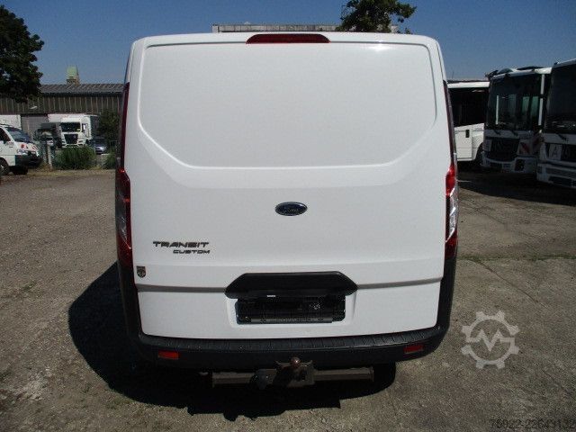 Dobozos furgon FORD Transit L1 1. Hand