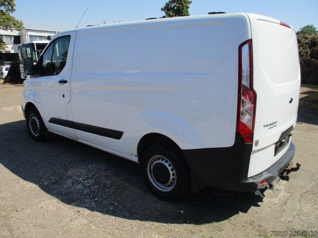 Dobozos furgon FORD Transit L1 1. Hand