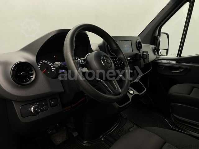 Furgon z wysokim dachem MERCEDES-BENZ Sprinter 516 *4x4* WERKSTATT+230V+AHK+LED (0815)