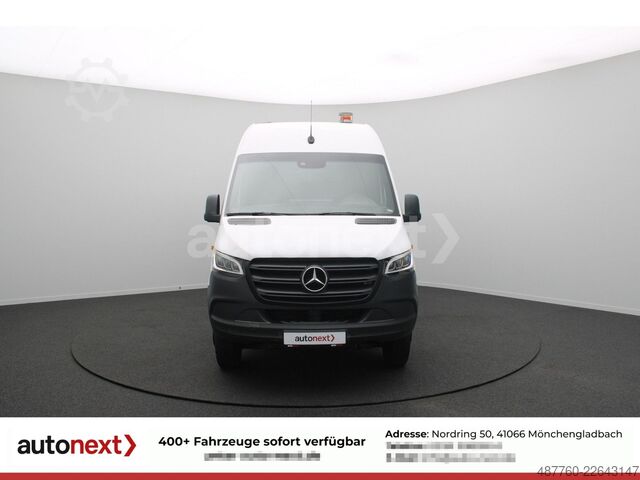 Furgon z wysokim dachem MERCEDES-BENZ Sprinter 516 *4x4* WERKSTATT+230V+AHK+LED (0815)