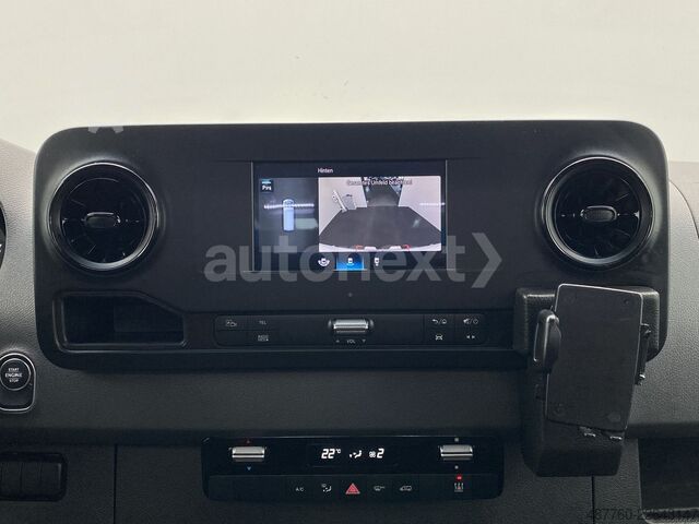 Furgon z wysokim dachem MERCEDES-BENZ Sprinter 516 *4x4* WERKSTATT+230V+AHK+LED (0815)