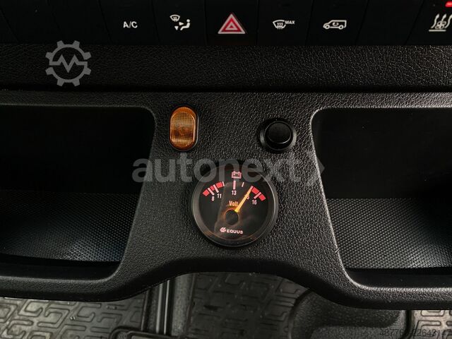 Furgon z wysokim dachem MERCEDES-BENZ Sprinter 516 *4x4* WERKSTATT+230V+AHK+LED (0815)