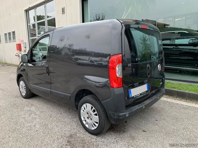 Furgone compatto FIAT Fiorino Van - 2 posti