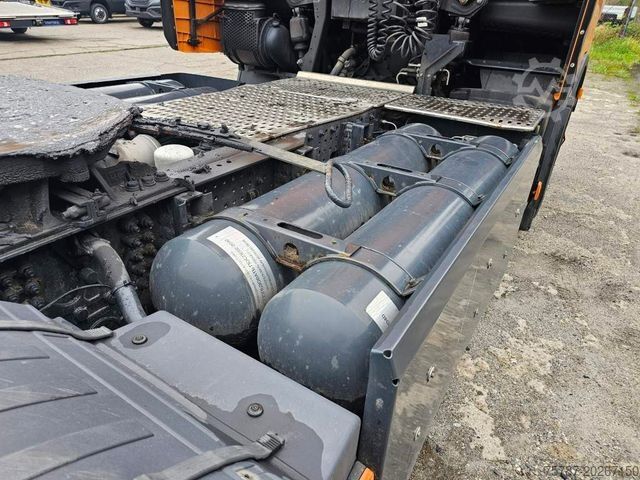 Standaard trekker IVECO 460 S-Way CNG Zylinderkopf u.a. neu