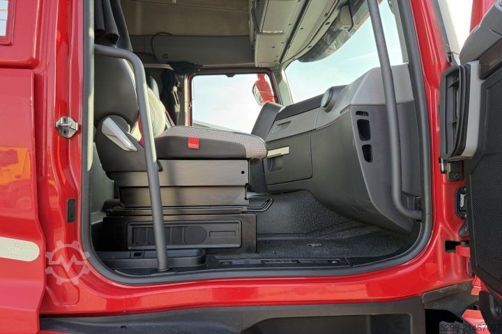 Φορτηγό πλατφόρμα με μουσαμά Renault T460 4x2 Plane/HB / Swiss-Vehicle