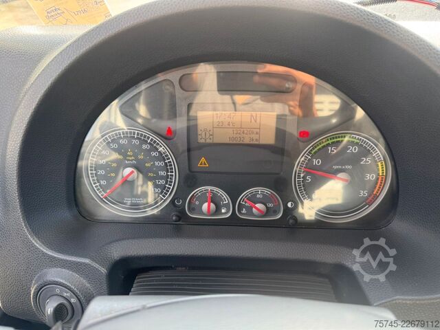 Ponyvával szerelt furgon IVECO EURO CARGO 75E18 *  * EDSCHA * 2,85 M HOCH