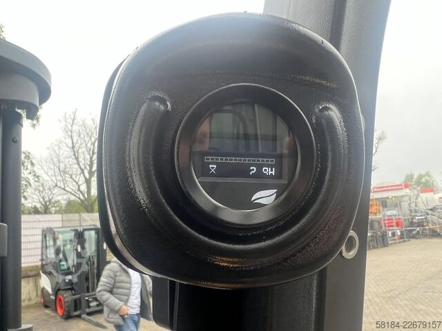 Elektromos négykerekű targonca EP TCL101
