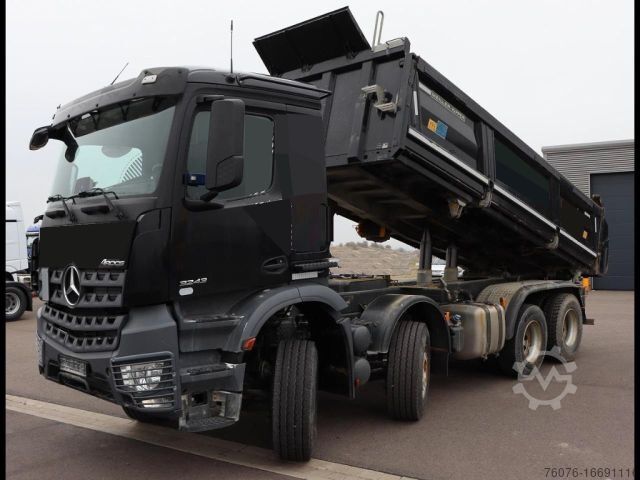 Kiepwagen MERCEDES-BENZ Arocs 4 MB 3243 K 8x4 Meiller Bordmatik 5,6m
