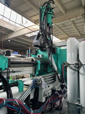 Enjeksiyon kalıplama makinesi Arburg 820S 4000-2100/400