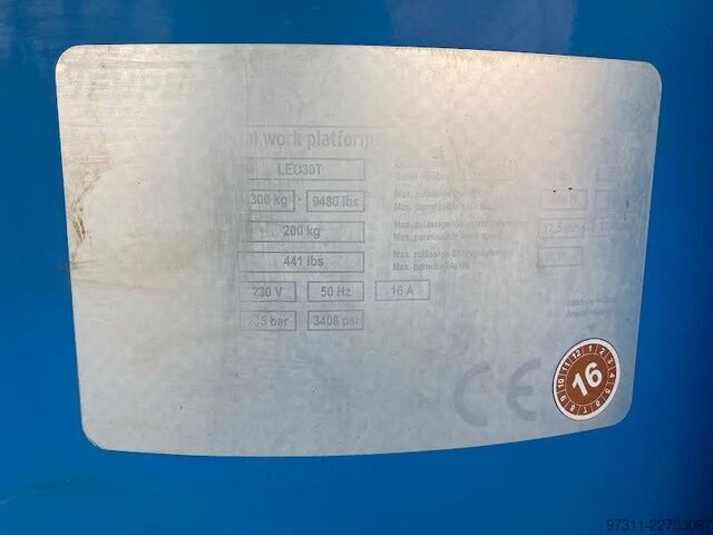 Kaldırma platformu Teupen LEO 30 T