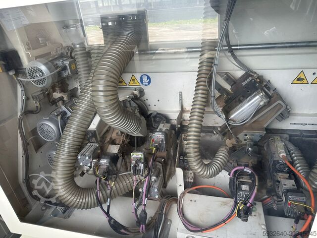 Máquina de colagem de bordas SCM K560HP