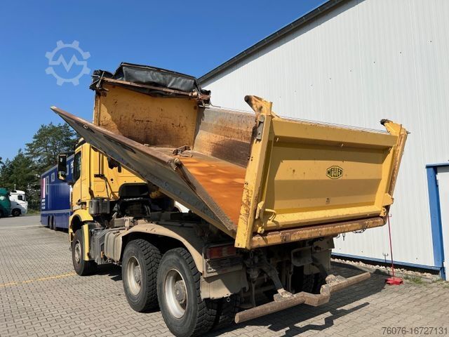Tippbil MERCEDES-BENZ 3348 K Bordmatik  Retarder Winterdienst Heizung