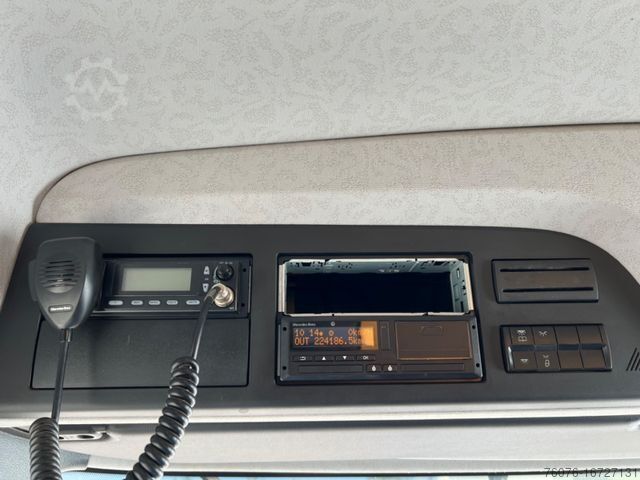 Tippbil MERCEDES-BENZ 3348 K Bordmatik  Retarder Winterdienst Heizung