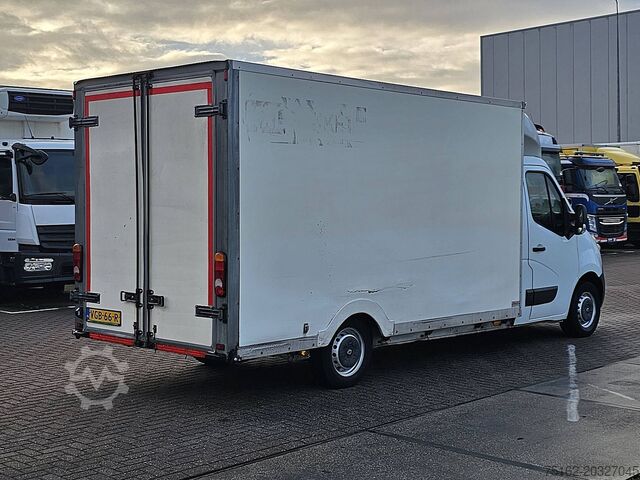 Stationvogn med højt tag RENAULT MASTER