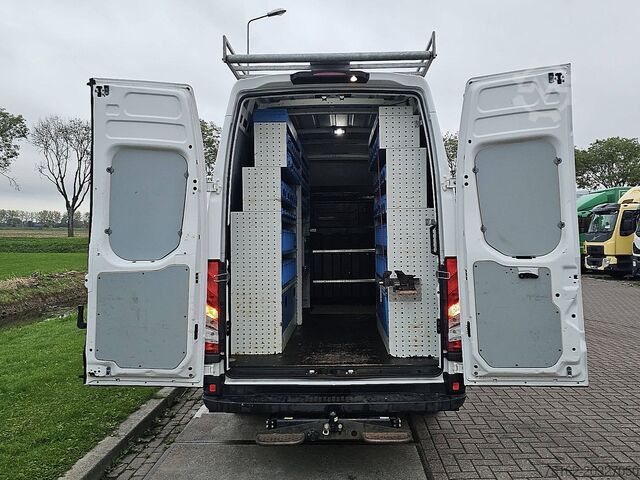 Stationvogn med højt tag IVECO DAILY 50C18 L2H3 3.0Ltr Automaat