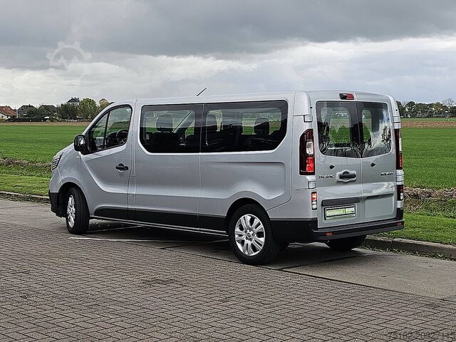 Personenbeförderung RENAULT TRAFIC 2.0 DCI ac aut. 8 pers EURO6