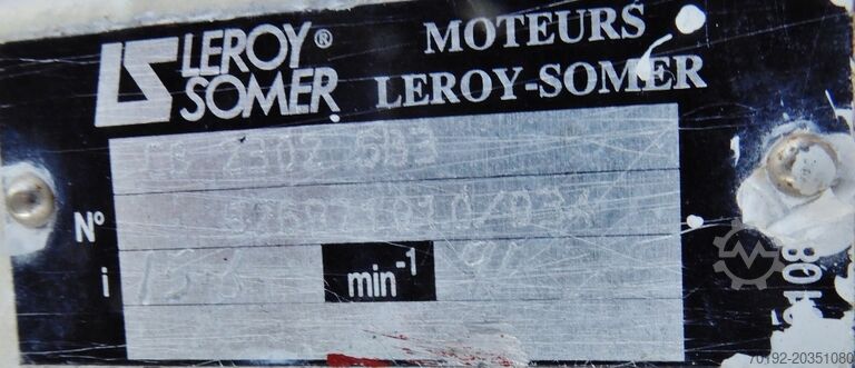 1000 liter conische tank van V4A met voedingspomp  6961