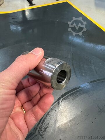 CNC lathe Muratec MT 25 MC / bar loader