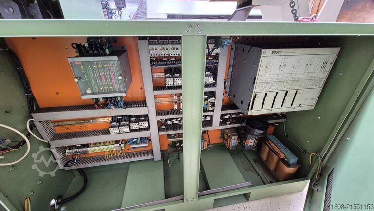 Tool Room Milling Machine - Universal DECKEL FP 3 A