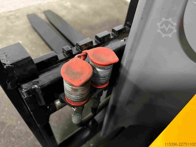 LPG targoncák Jungheinrich TFG 430 - TRIPLEX 4,4 m