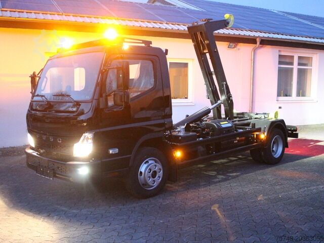 Hakowiec Fuso Canter FUSO 9C18 City Abrollkipper Hooklift Black Edition
