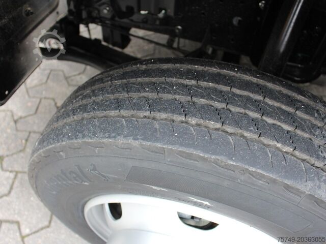 Hakowiec Fuso Canter FUSO 9C18 City Abrollkipper Hooklift Black Edition