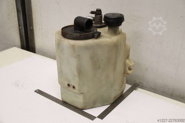 Servovloeistofreservoir hydrauliektank unbekannt 310/270/H370 mm