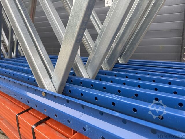 Système de rayonnage à palettes pour entrepôt à grande hauteur Arestant AS Regallänge: 19,85 lfm.