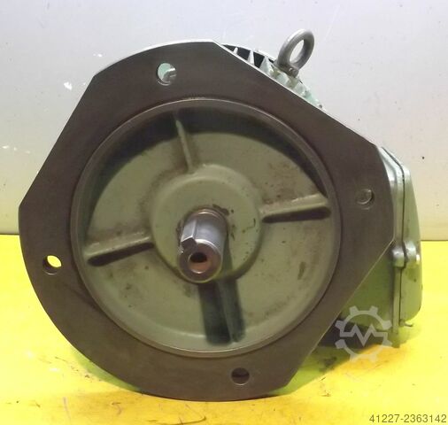 Electric motor 3.8/6 kW 725/1440 Rpm VEM KR1601/8-4