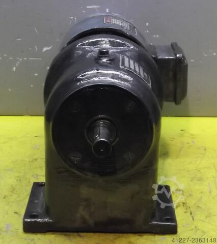 Tandwielmotor 0,37 kW 117 tpm BEN BDF25-4
