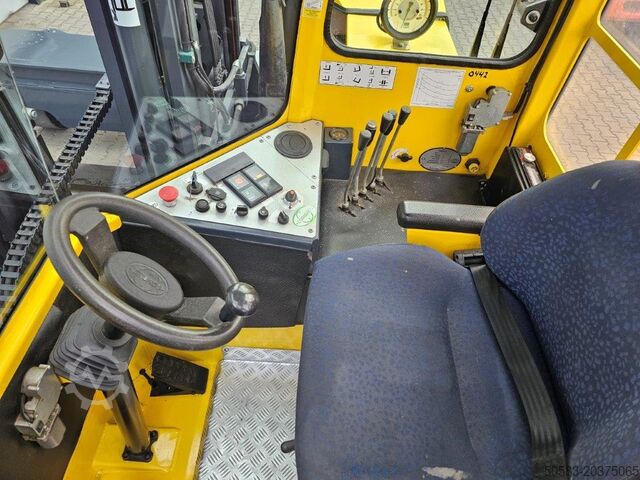 Τετράπλευρο sideloader Combilift C12000