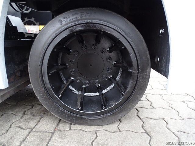 Vierwege Seitenstapler Hubtex MQ50 - TRIPLEX