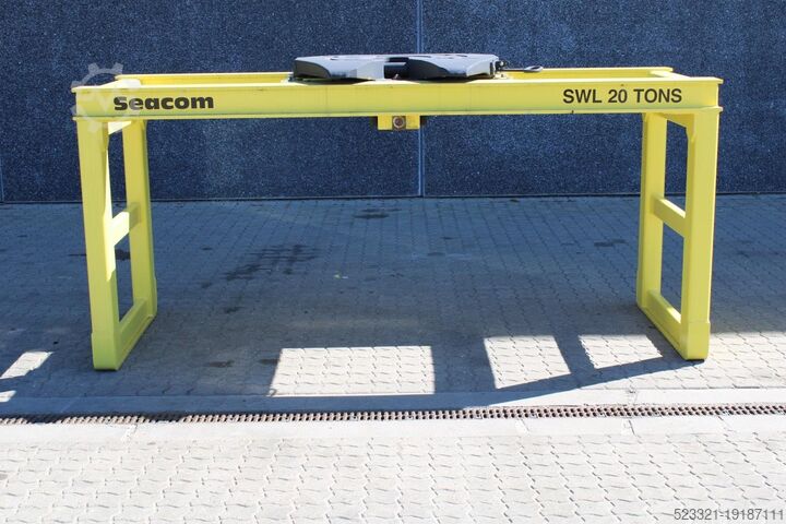 Equipamentos pesados Seacom TRESTLE 20T